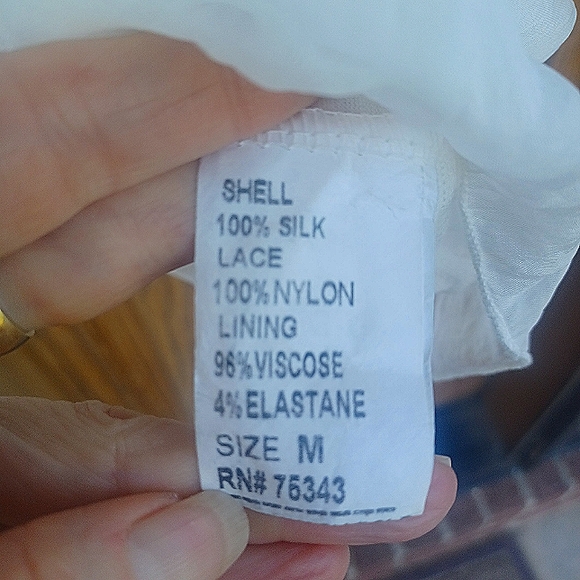 CARLA CONTI SLEEVELESS SILK CHIFFON CAMISOLE NWT WHITE SIZE MEDIUM - Picture 5 of 15